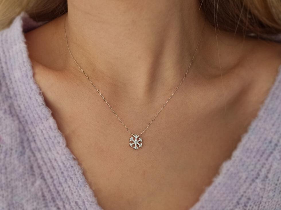 Kara Necklace